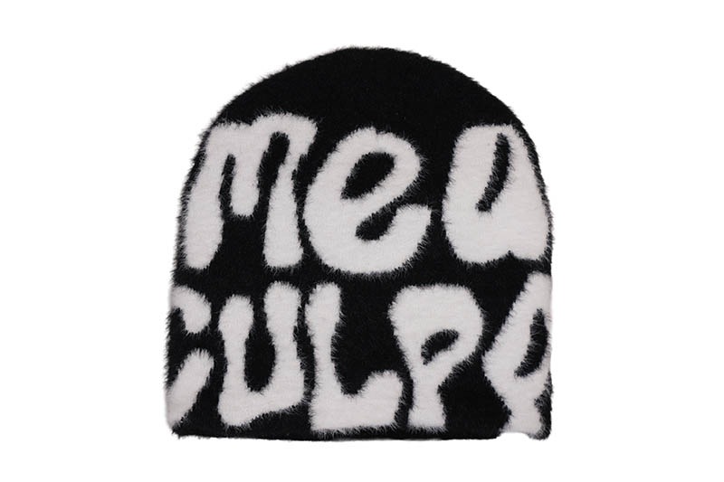 MEA CULPA FUR BEANIE (BLACK WHITE)