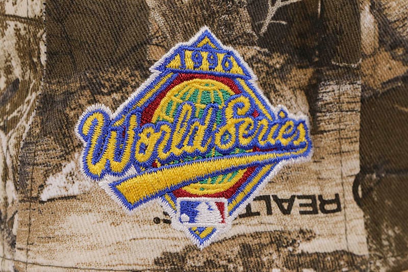 NEW ERA NEW YORK YANKEES 59FIFTY FITTED CAP (1996 WORLD SERIES SIDE PATCH/GREY UNDER VISOR/REALTREE CAMO CORDUROY)