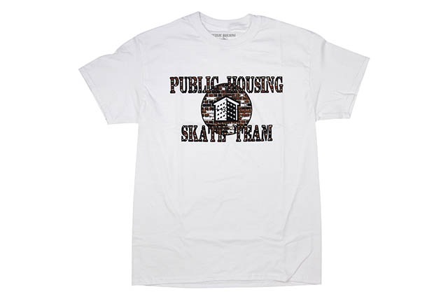 PUBLIC HOUSING SKATE TEAM BRICK LOGO T-SHIRT (WHITE)