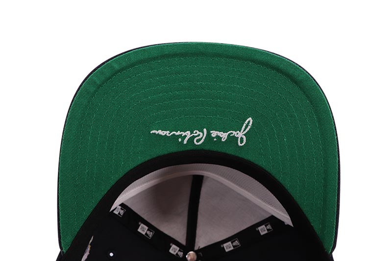 NEW ERA NEW YORK YANKEES THE GOLFER SNAPBACK CAP (JACKIE ROBINSON DAY 2025 SIDE PATCH/GREEN UNDER VISOR/NAVY) 60662375