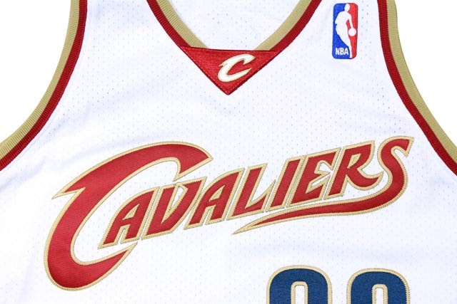 MITCHELL & NESS LEBRON JAMES 03-04 NBA AUTHENTIC JERSEY(CLEVELAND