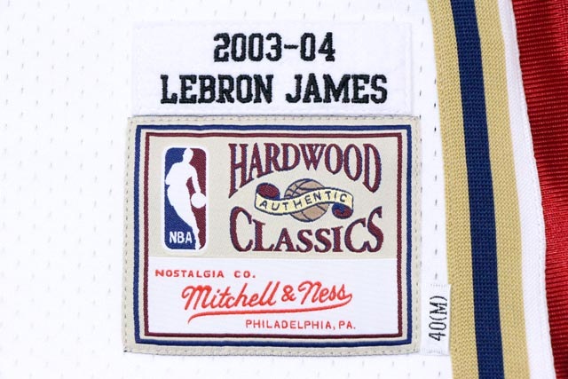 MITCHELL & NESS LEBRON JAMES 03-04 NBA AUTHENTIC JERSEY(CLEVELAND