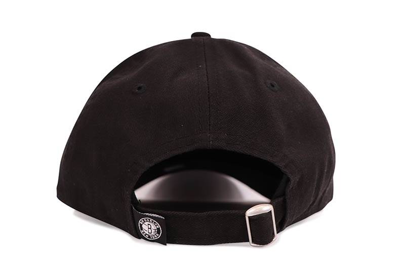 NEW ERA BROOKLYN NETS 9TWENTY ADJUSTABLE CAP (BLACK)
