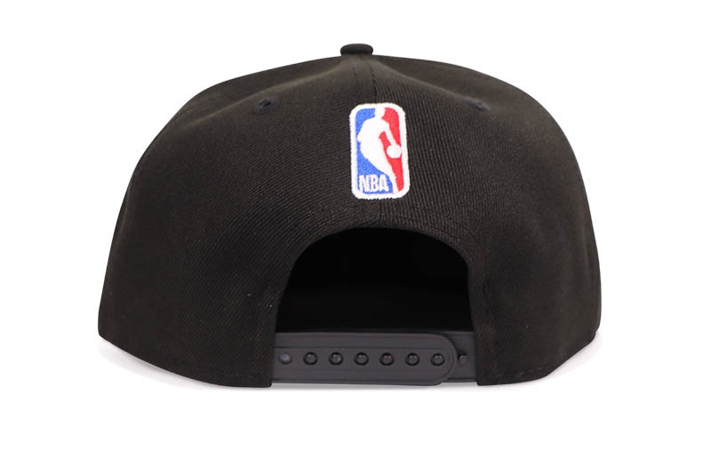 NEW ERA LOS ANGELES LAKERS 9FIFTY SNAPBACK CAP (RHINESTONE LOGO/GREY UNDER VISOR/BLACK)