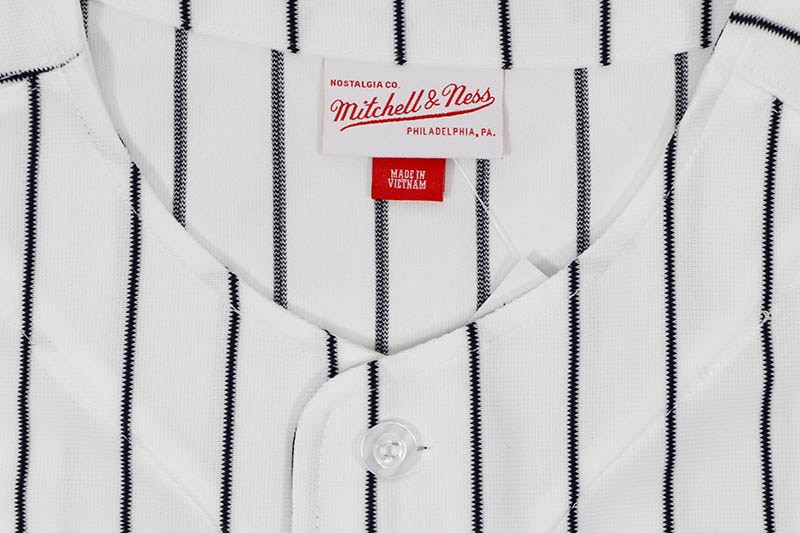 新品 MITCHELL&NESS YANKEES イチロー ユニフォーム Men's New York Yankees Ichiro Suzuki Mitchell & Ness White