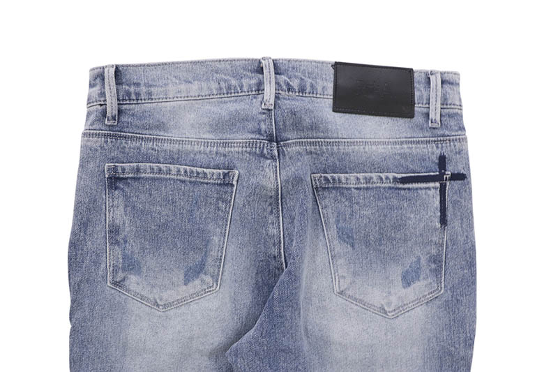 RTA BRAND BRYANT SKINNY JEAN LIGHT WASH CROSS