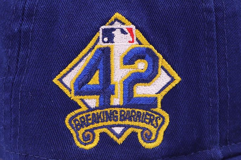 NEW ERA BROOKLYN DODGERS THE GOLFER SNAPBACK CAP (JACKIE ROBINSON DAY 2025 SIDE PATCH/GREEN UNDER VISOR/DARK ROYAL) 60662395
