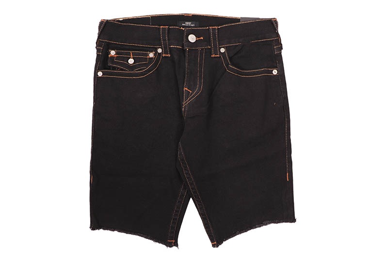TRUE RELIGION RICKY FRAYED HEM FLAP SHORT (110237:BODY RINSE BLACK)