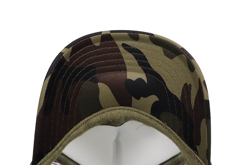 oMA STUDIOS NY TRUCKER HAT (CAMO/WHT)