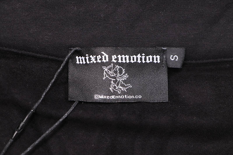MIXED EMOTION BLACK QUARTER ZIP JACKET