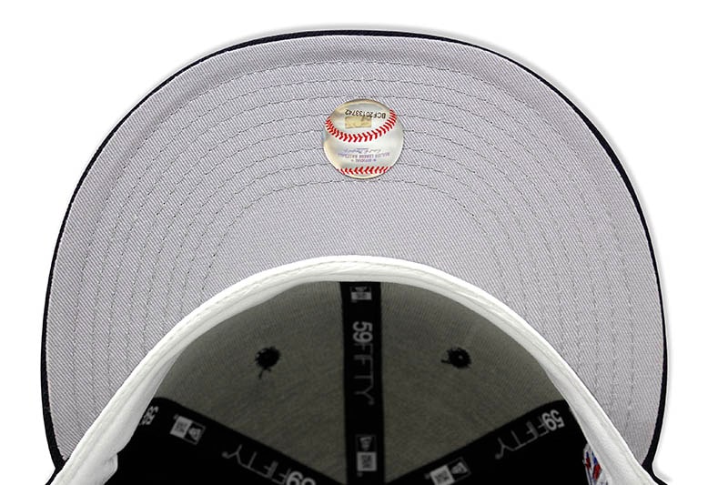 NEW ERA NEW YORK YANKEES 59FIFTY FITTED CAP (1999 WORLD SERIES SIDE PATCH/NAVY)