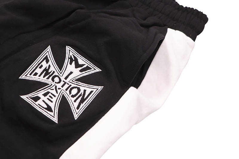 MIXED EMOTION BLACK QUARTER PANTS