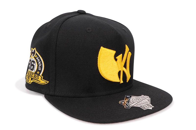 TWNTY TWO WU-TANG SOUNDS OF SHAOLIN 36 CHAMBERS SNAPBACK CAP (BLACK)