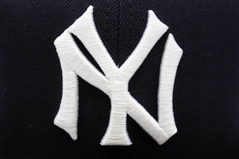 NEW ERA NEW YORK YANKEES 59FIFTY FITTED CAP (1937 WORLD SERIES SIDE PATCH/NAVY)