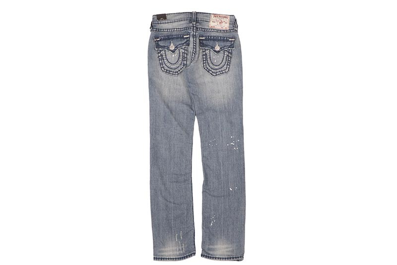 TRUE RELIGION RICKY SUPER T TRIPLE HORSESHOE STRAIGHT JEAN (109221:MEDIUM WASH WITH RIPS)