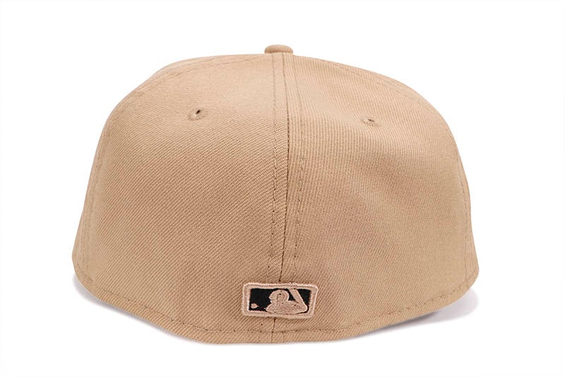 NEW ERA X JOE FRESHGOODS NEW YORK METS 59FIFTY FITTED CAP (PEACH UNDERVISOR/CAMEL)