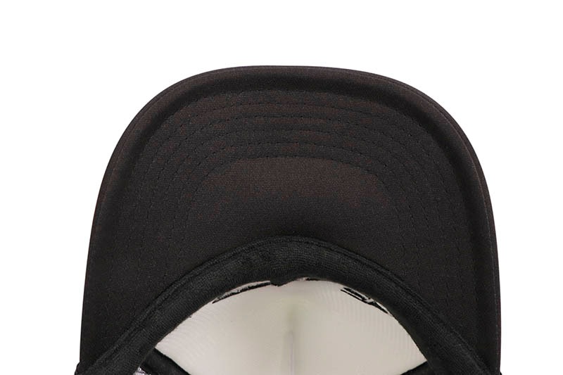 ADVANCE MULTI-COLOR CROSS TRUCKER HAT (BLACK/WHITE) ARS-5053