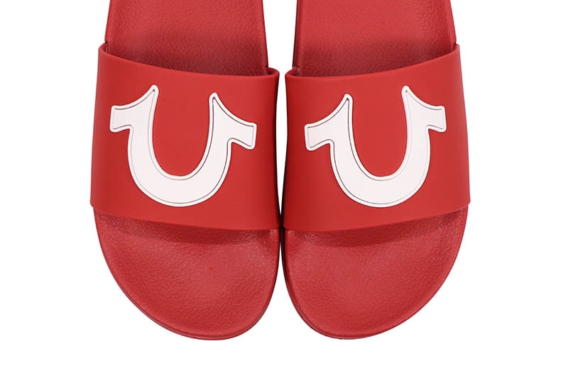 TRUE RELIGION LOGO SLIDE (TR-112-BL:RED)