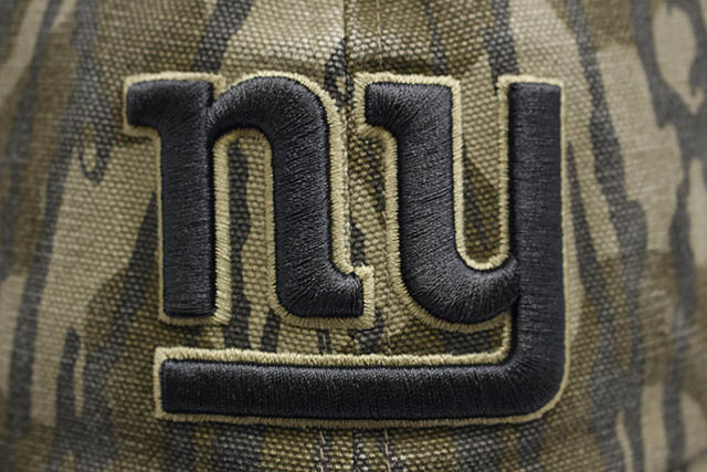 47 BRAND NEW YORK GIANTS MOSSY OAK X CARHARTT X ’47 CLEAN UP CAP