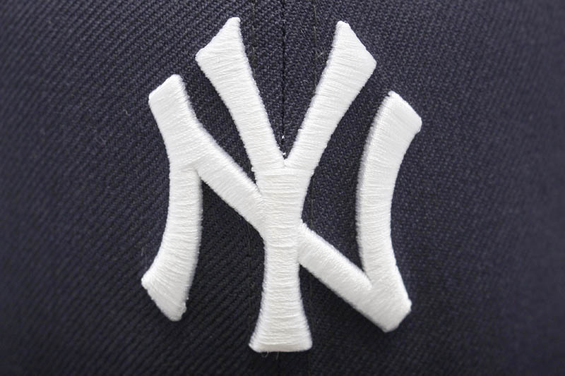 NEW ERA NEW YORK YANKEES 59FIFTY FITTED CAP (2000 SUBWAY SERIES