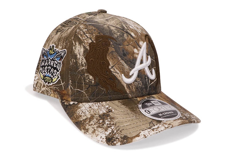 NEW ERA X WARREN LOTAS ATLANTA BRAVES 9FORTY AF M-CROWN ADJUSTABLE CAP (WL LOGO SIDE PATCH/GREY UNDER VISOR/REALTREE CAMO)