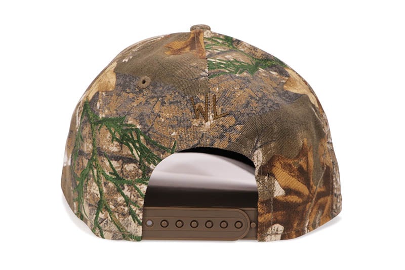 NEW ERA X WARREN LOTAS ATLANTA BRAVES 9FORTY AF M-CROWN ADJUSTABLE CAP (WL LOGO SIDE PATCH/GREY UNDER VISOR/REALTREE CAMO)