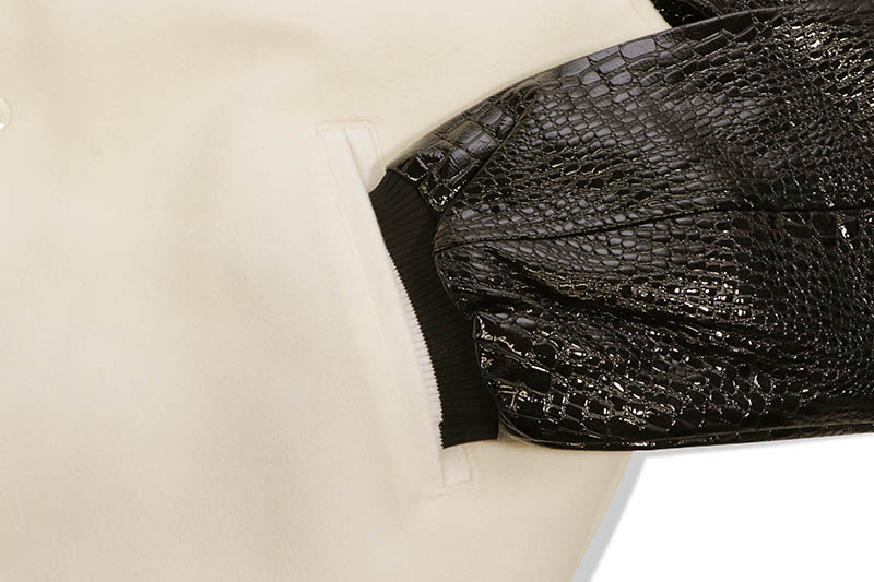SD SPORT HAMMONDSPORT PIRATES VARSITY CROC LEATHERETTE MELTON HOODED JACKET (SM2333OW:CREAM)