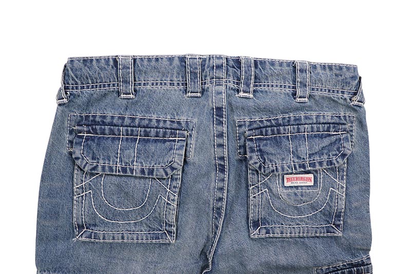 TRUE RELIGION VINNY BIG T ULTRA BAGGY CARGO SHORT (109007:BLUE