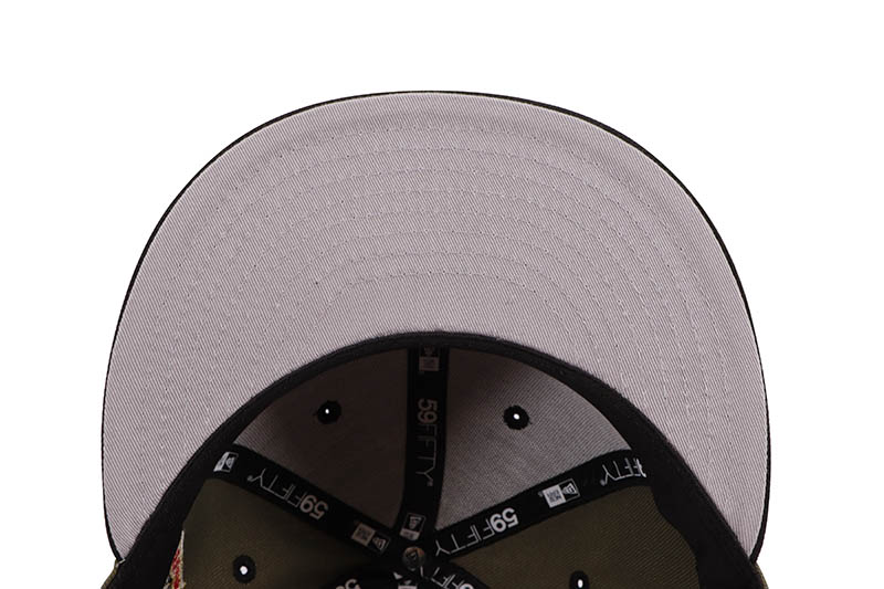 NEW ERA PITTSBURGH PIRATES 59FIFTY FITTED CAP (1960 WORLD SERIES SIDE PATCH/GREY UNDER VISOR/NEW OLIVE BLACK)