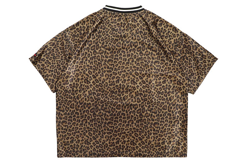 FUBU PATCH V NECK T-SHIRTS (FAM-61717:LEOPARD)