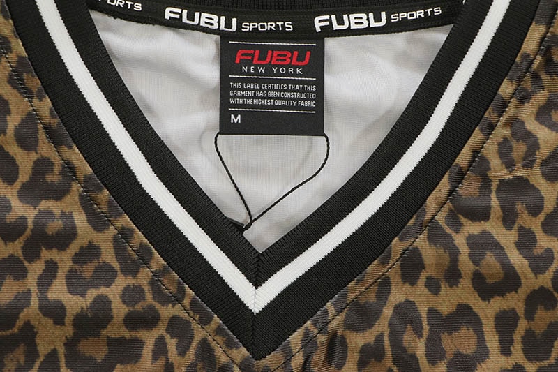 FUBU PATCH V NECK T-SHIRTS (FAM-61717:LEOPARD)