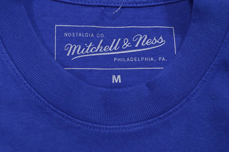 MITCHELL & NESS NEW YORK KNICKS X WU-TANG BLUE T-SHIRT SS22375