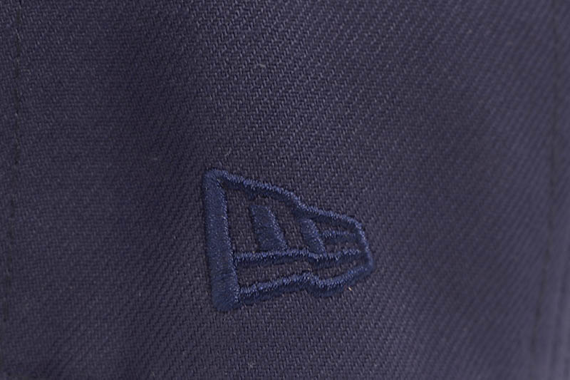 NEW ERA TORONTO BLUE JAYS 9FIFTY SNAPBACK CAP (1992 WORLD SERIES SIDE PATCH/GREEN UNDER VISOR/NAVY)