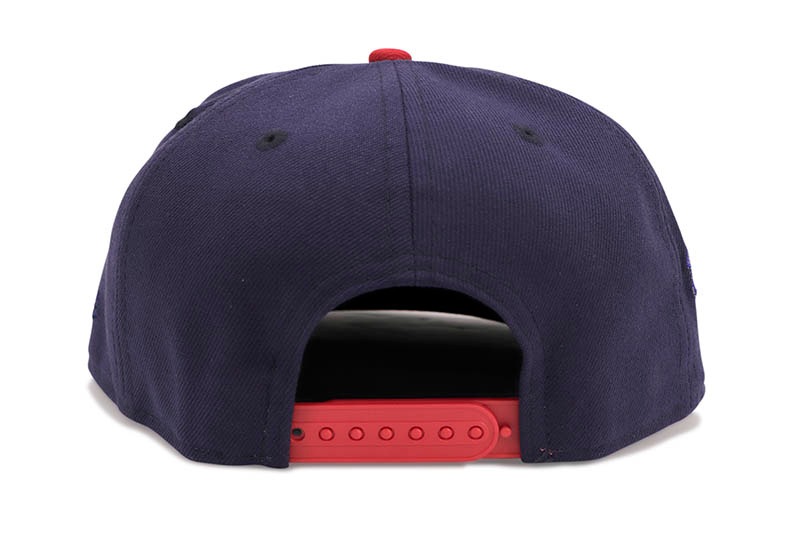 NEW ERA TORONTO BLUE JAYS 9FIFTY SNAPBACK CAP (1992 WORLD SERIES SIDE PATCH/GREEN UNDER VISOR/NAVY)