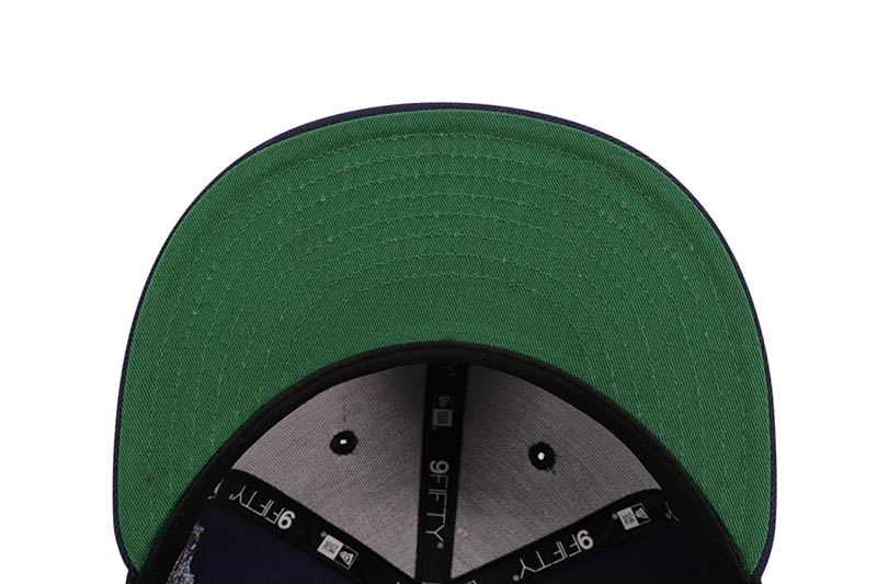 NEW ERA TORONTO BLUE JAYS 9FIFTY SNAPBACK CAP (1992 WORLD SERIES SIDE PATCH/GREEN UNDER VISOR/NAVY)