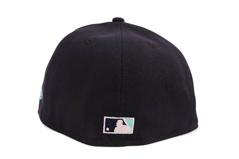 NEW ERA NEW YORK YANKEES 59FIFTY FITTED CAP (1999 WORLD SERIES SIDE PATCH/MINT UNDER VISOR/NAVY) 70874678