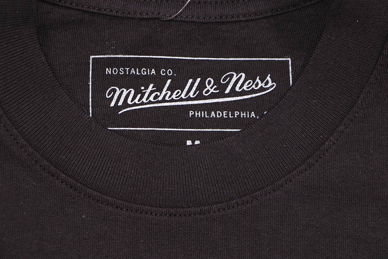 MITCHELL & NESS NEW YORK KNICKS X WU-TANG BLACK T-SHIRT SS22375