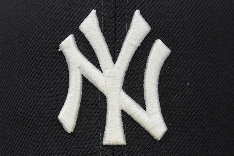NEW ERA NEW YORK YANKEES 59FIFTY FITTED CAP (1996 WORLD SERIES SIDE PATCH/NAVY)