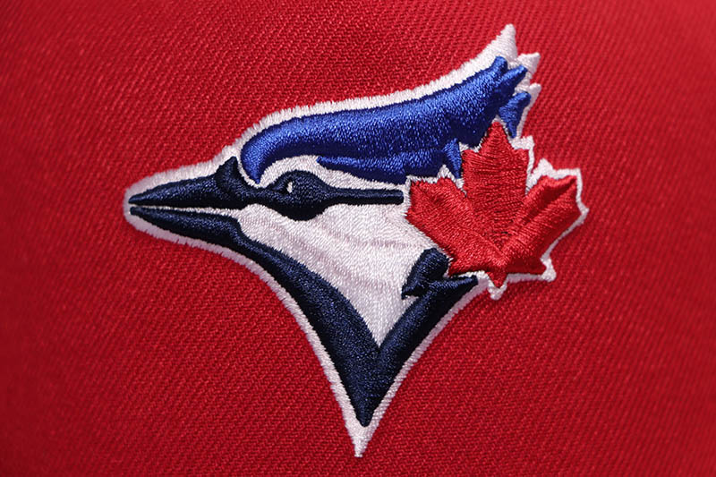 NEW ERA TRONTO BLUE JAYS 9FORTY AF ADJUSTABLE CAP (30TH SEASON SIDE PATCH/GREY UNDER VISOR/RED)