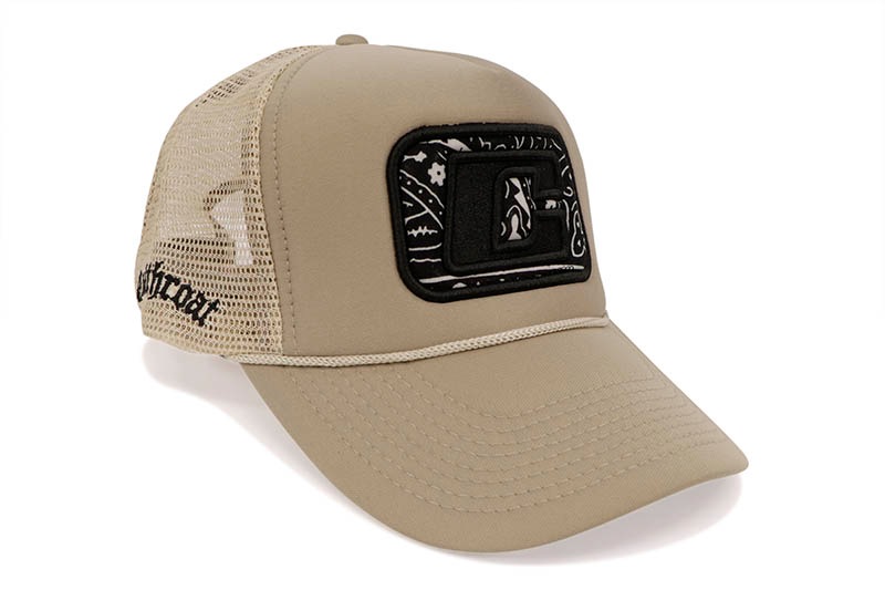 CUTTHROAT BANDANA TRUCKER HAT (BONE)