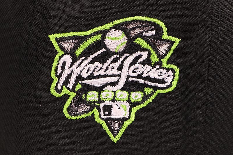 NEW ERA NEW YORK YANKEES 9FIFTY SNAPBACK CAP (2000 WORLD SERIES SIDE PATCH/GREY UNDER VISOR/BLACK)