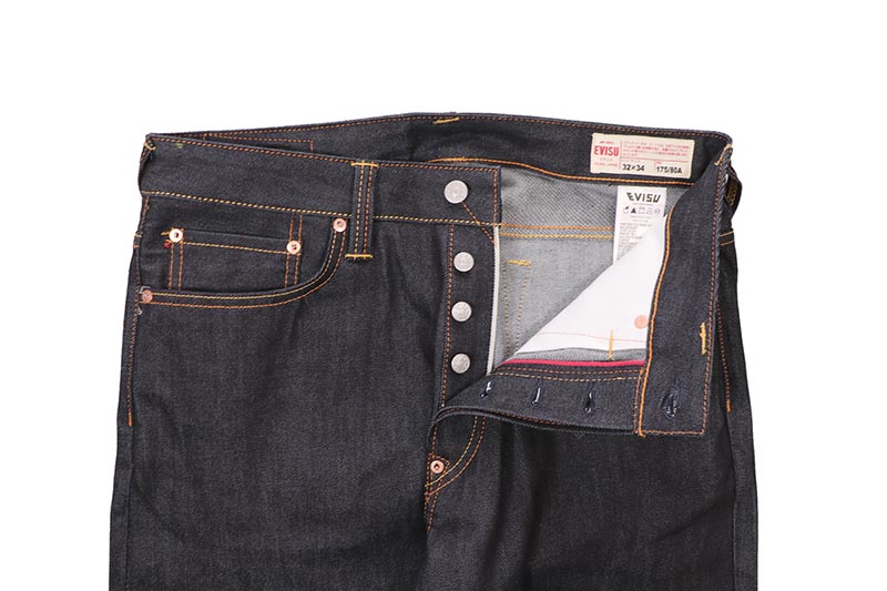 EVISU MULTI-POCKET REGULAR FIT JEANS (2EAHTM4JE125600DN:INDIGO)