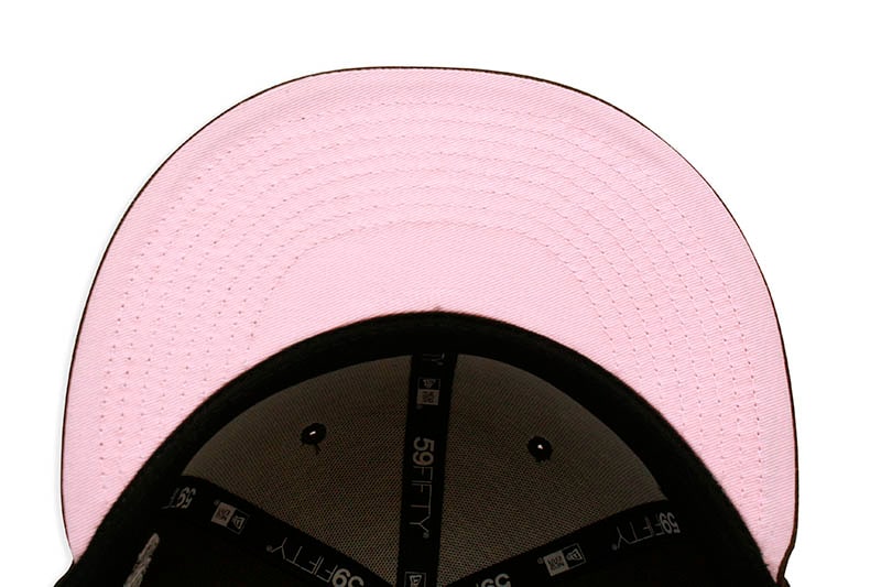 NEW ERA SAN DIEGO PADRES 59FIFTY FITTED CAP (1998 WORLD SERIES SIDE PATCH/PINK UNDER VISOR/BROWN)
