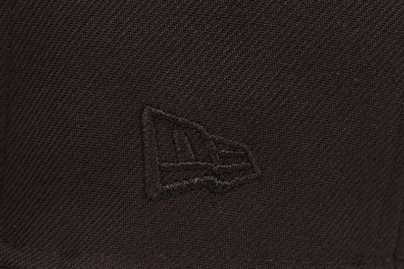 NEW ERA LOS ANGELES ANGELS 59FIFTY FITTED CAP (ANGELS LOGO SIDE PATCH/GREEN UNDER VISOR/BLACK) 70945489