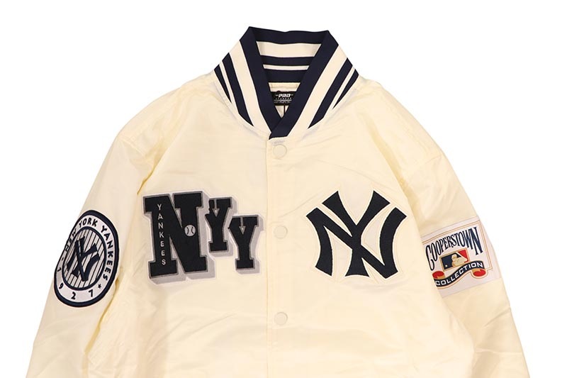 PRO STANDARD NEW YORK YANKEES BEST OF RIB SATIN JACKET (LNY6315283-EMN:EGGSHELL/MIDNIGHT NAVY)