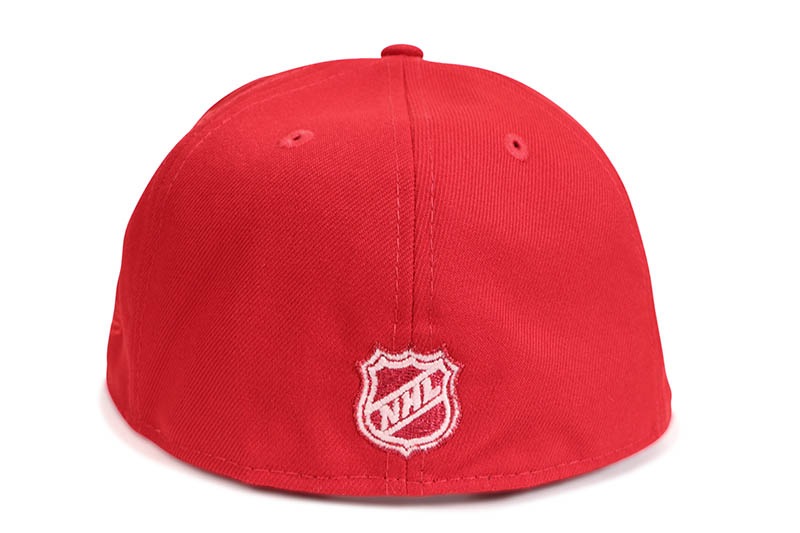 NEW ERA DETROIT RED WINGS 59FIFTY FITTED CAP (50TH ANNIVERSARY SIDE PATCH/GREEN UNDER VISOR/SCARLET) 70971072