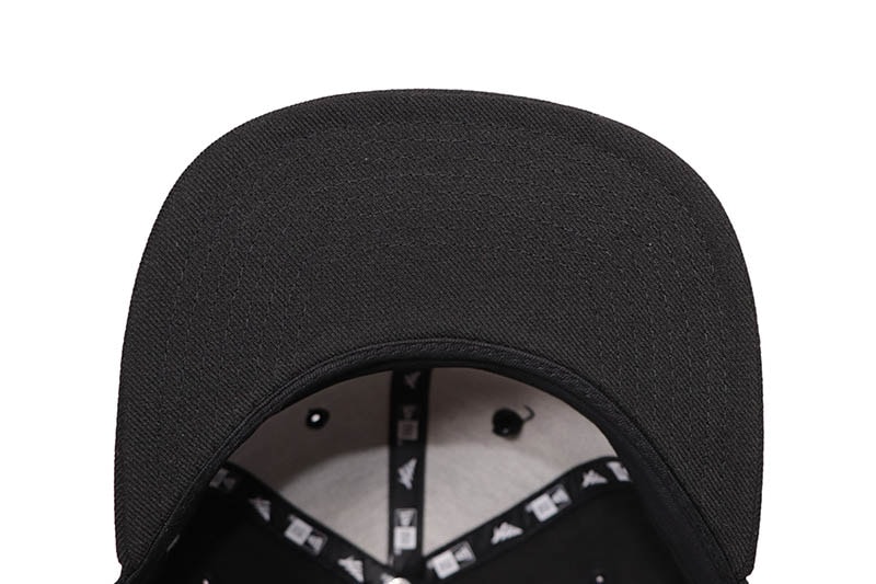 COMPLEXCON X JAY-Z 30 BLACKOUT OLD SCHOOL SNAPBACK CAP | Brand,M-R