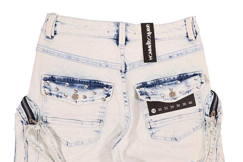 HOMME de DOULEUR STUDDED DENIM CARGO SHORTS (567:ICE BLUE)