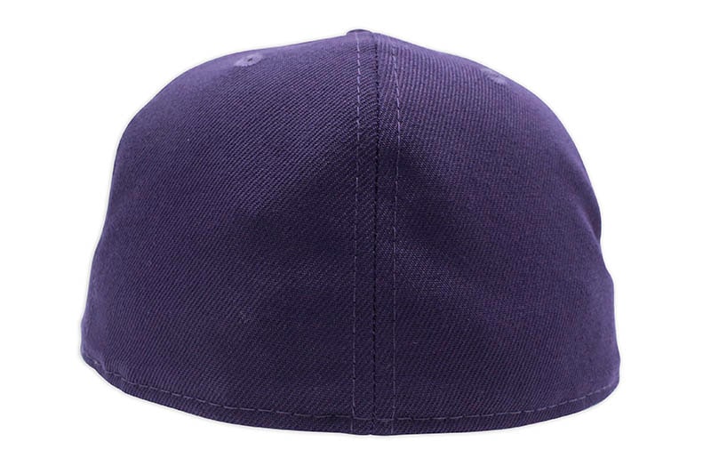 NEW ERA NEW YORK YANKEES 59FIFTY FITTED CAP (1999 WORLD SERIES CUSTOM SIDE PATCH/PINK UNDER VISOR/PURPLE)