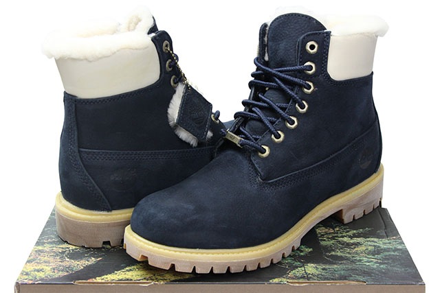 KITH NYCTIMBERLAND SHEARING 6-INCH BOOTS (TB0A1KYK/NAVY)